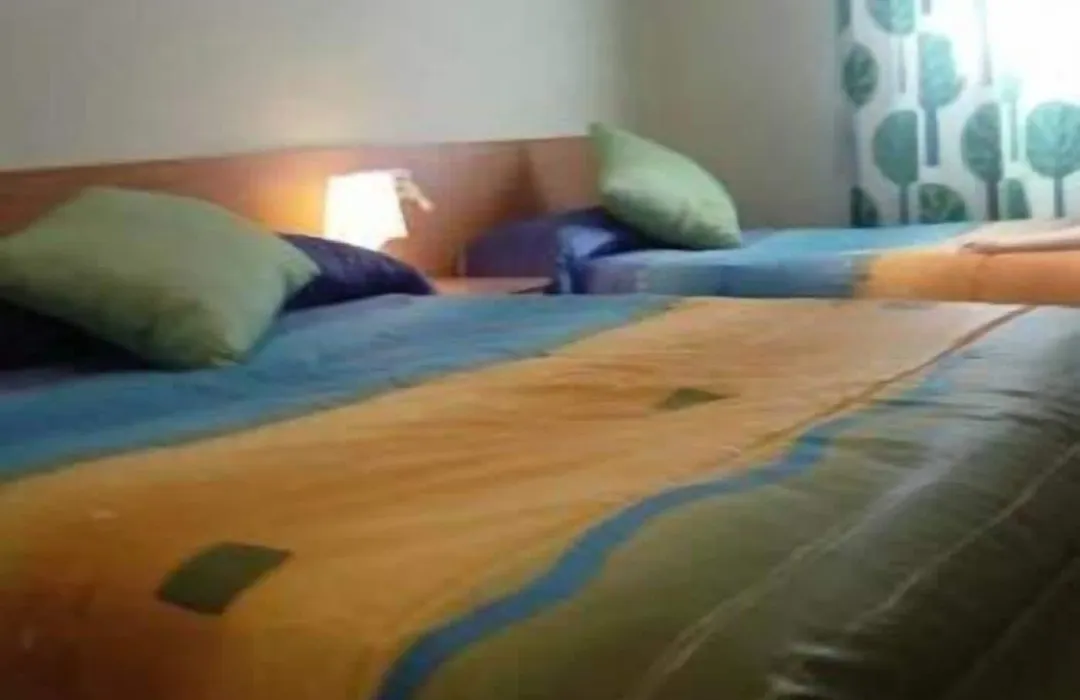 Hostal Emilio Barajas-1